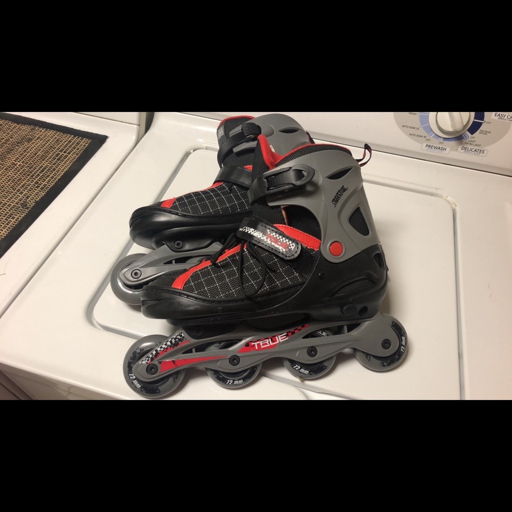 Inline skates